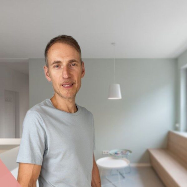 Praxiscoach Daniel Prawdzik in der Arztpraxis